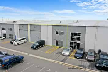 360m2* Warehouse/Office Unit Sockburn