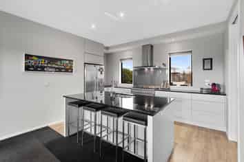 6 Trent Place, Huntingdon