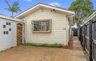 91A Taikata Road, Te Atatu Peninsula