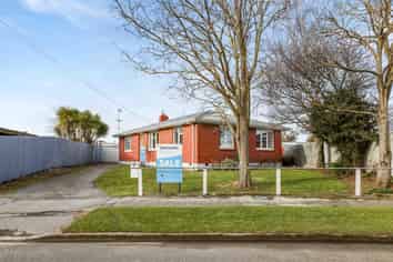 8 Pratley Crescent, Hampstead