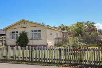 11 Geraldine Street, Greymouth