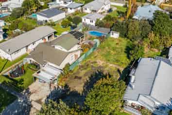 42 Adair Street, WHATAUPOKO