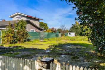 42 Adair Street, WHATAUPOKO