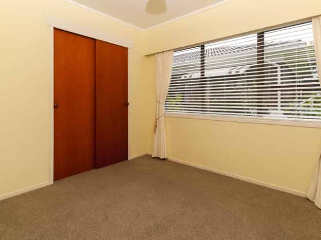 2/4 Bishop St, Green Bay