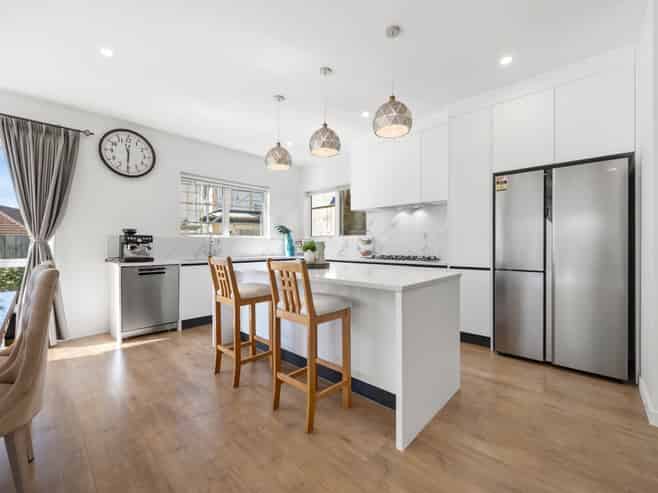 8B Willow Way, Sunnyhills