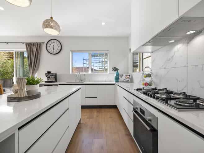 8B Willow Way, Sunnyhills