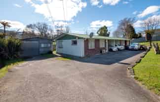 83A & 83B Mount View Drive, Mangakakahi