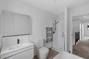 24 Whanui Place, Mangere Bridge