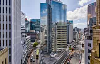 Modern Office Fit-Out in Grant Thornton House