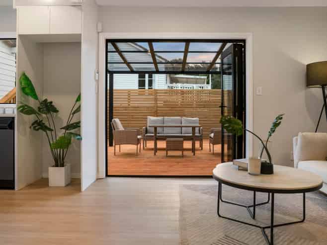 11 Claverdon Drive, Massey