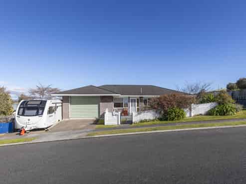 1/3 Sandel Rise, Merrilands