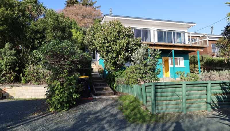 20 Athol Street, Hira