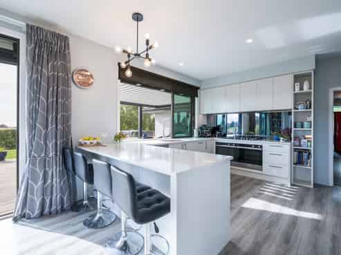 6 Karamu Lane, Redwood Valley