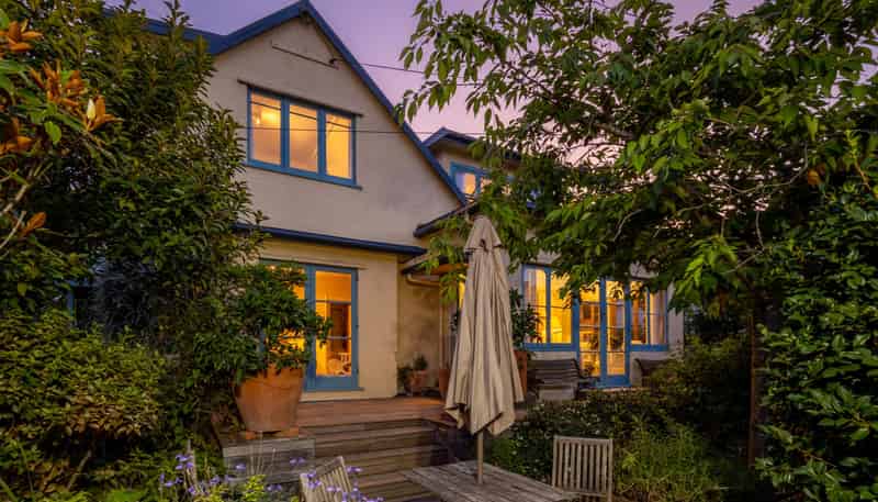 45 Washington Road, Washington Valley