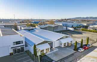 1,000sqm industrial with large yard