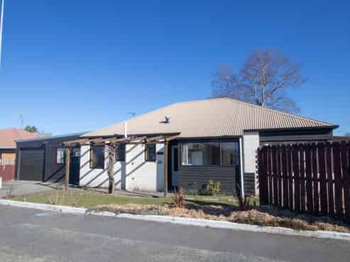 82 Cox Street, Ashburton