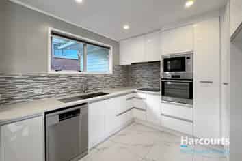 50 Rehia Road, Massey
