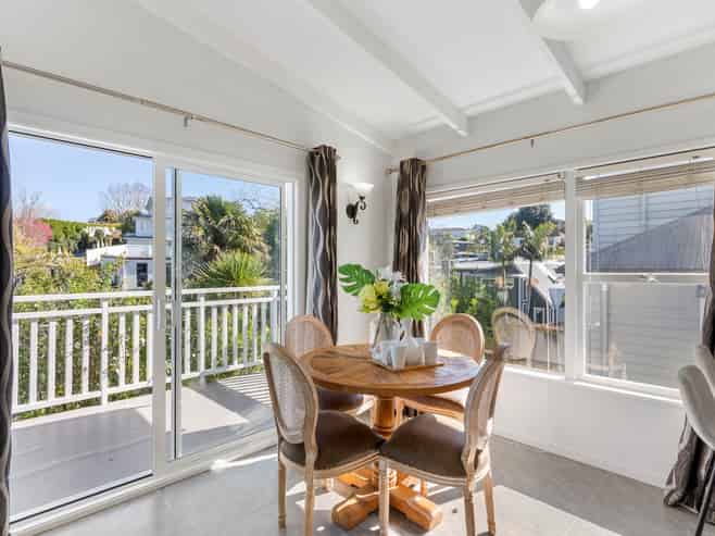 292 Beach Road, Campbells Bay