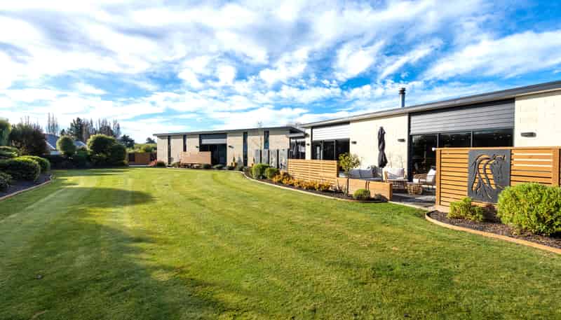 24 Mallard Drive, Waihola