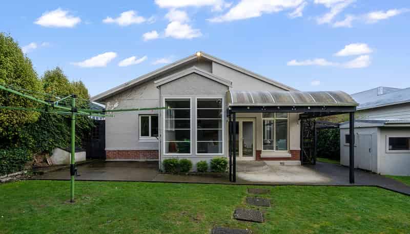 2 Holywood Lane, GLADSTONE