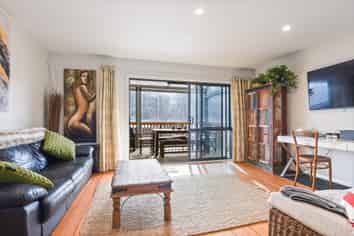 33 State Highway 30, Lake Rotoma