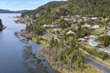 33 State Highway 30, Lake Rotoma