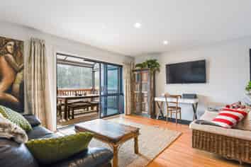 33 State Highway 30, Lake Rotoma