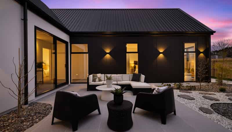 2 Alan James Lane, Prebbleton