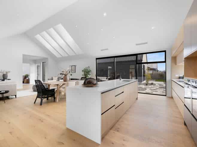 2 Alan James Lane, Prebbleton