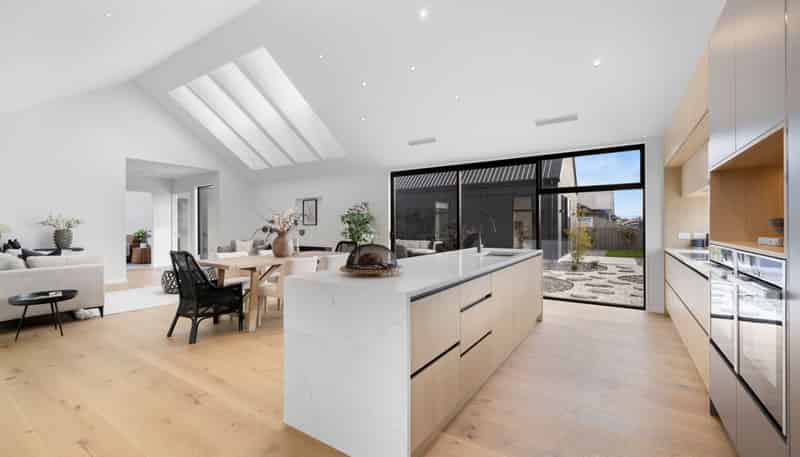 2 Alan James Lane, Prebbleton