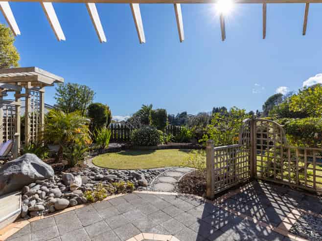 54 Roto Street, Hurdon