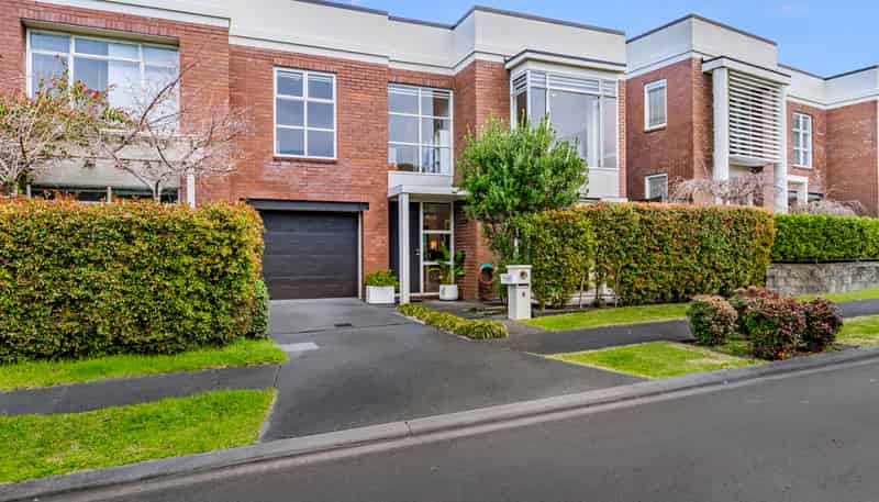 8 Emilia Nixon Lane, Stonefields