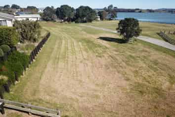 17 Goble Road, Clarks Beach