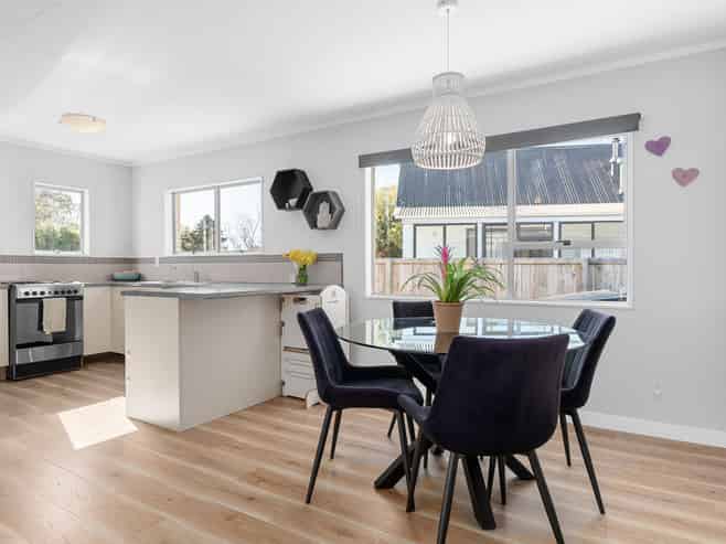 11 Opal Place, Chartwell