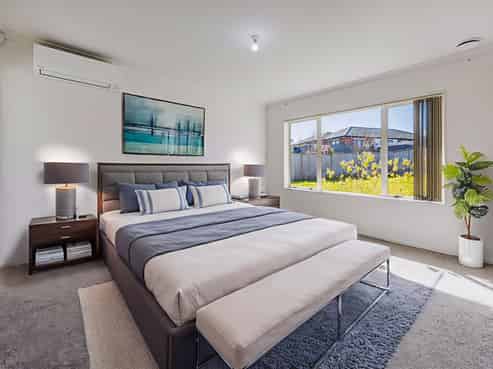 319 Mahia Road, Weymouth
