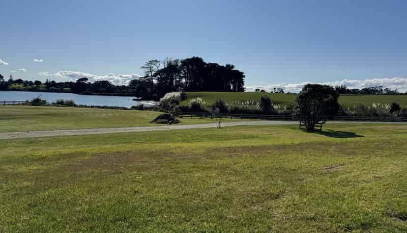 19 Goble Road, Clarks Beach