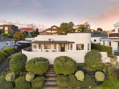 24 Banbury Crescent, Fairfield