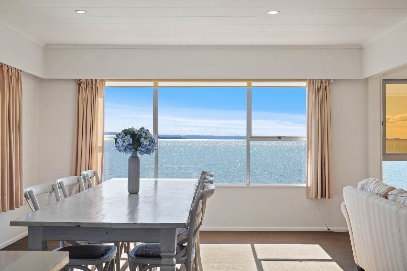 Stunning Kiwiana Beach Retreat - Paradise Awaits! - Widok 3