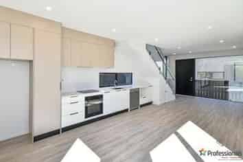 72C Omana Road, Papatoetoe