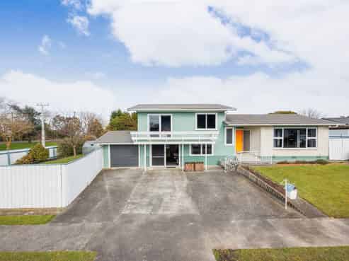 2 Mcclure Street, Feilding