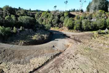   Arnold Valley Road, Moana