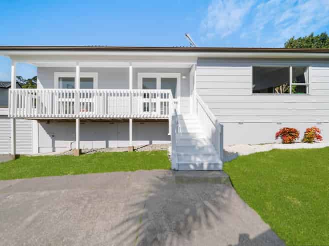 99B Oaktree Avenue, Browns Bay