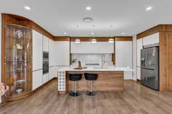 8  Arahanga Road, Flat Bush