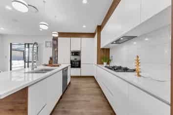 8  Arahanga Road, Flat Bush