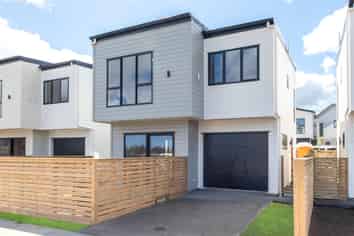  16 Greenbrier Street, Westgate