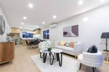  4 Greenbrier Street, Westgate