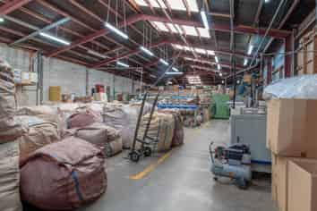 2400m² Napier Warehouse For Lease