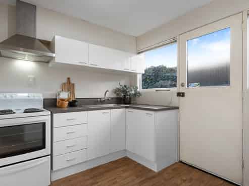 2/121A Papanui Road, Merivale