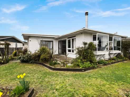 166 Flaxmere Avenue, Flaxmere