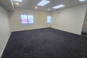 127m2* Tidy City Fringe Office Space